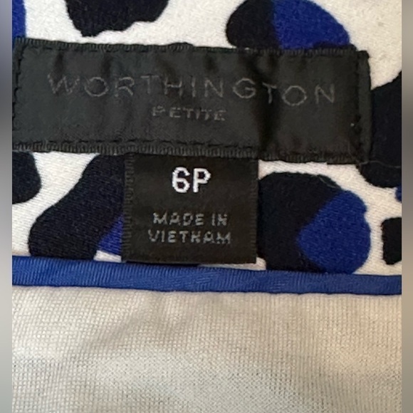 3/$20 bundle Worthington leopard print pencil skirt NWT size 6p - Picture 3 of 7